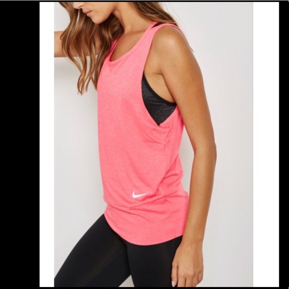 Nike Tops - 🌸2 for $30🌸 Nike top